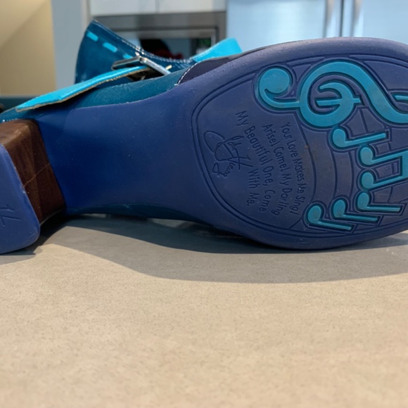 Fluvogs - Picture 3 of 4